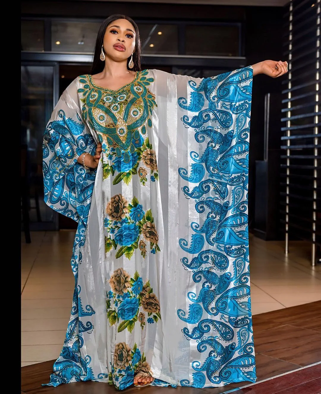 אפריקה שמלות עבור נשים אלגנטי אפריקה נשים בתוספת גודל מסורתי חופשי Abaya Boubou החלוק בגדים فساتين السهرة