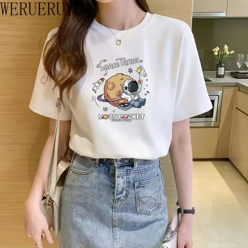 נשים לבן אנימה גרפי חולצות שרוול קצר חולצות קוריאה אופנת רחוב Harajuku חופשי מנגה חולצת טי הקיץ Y2k בגדים 2023