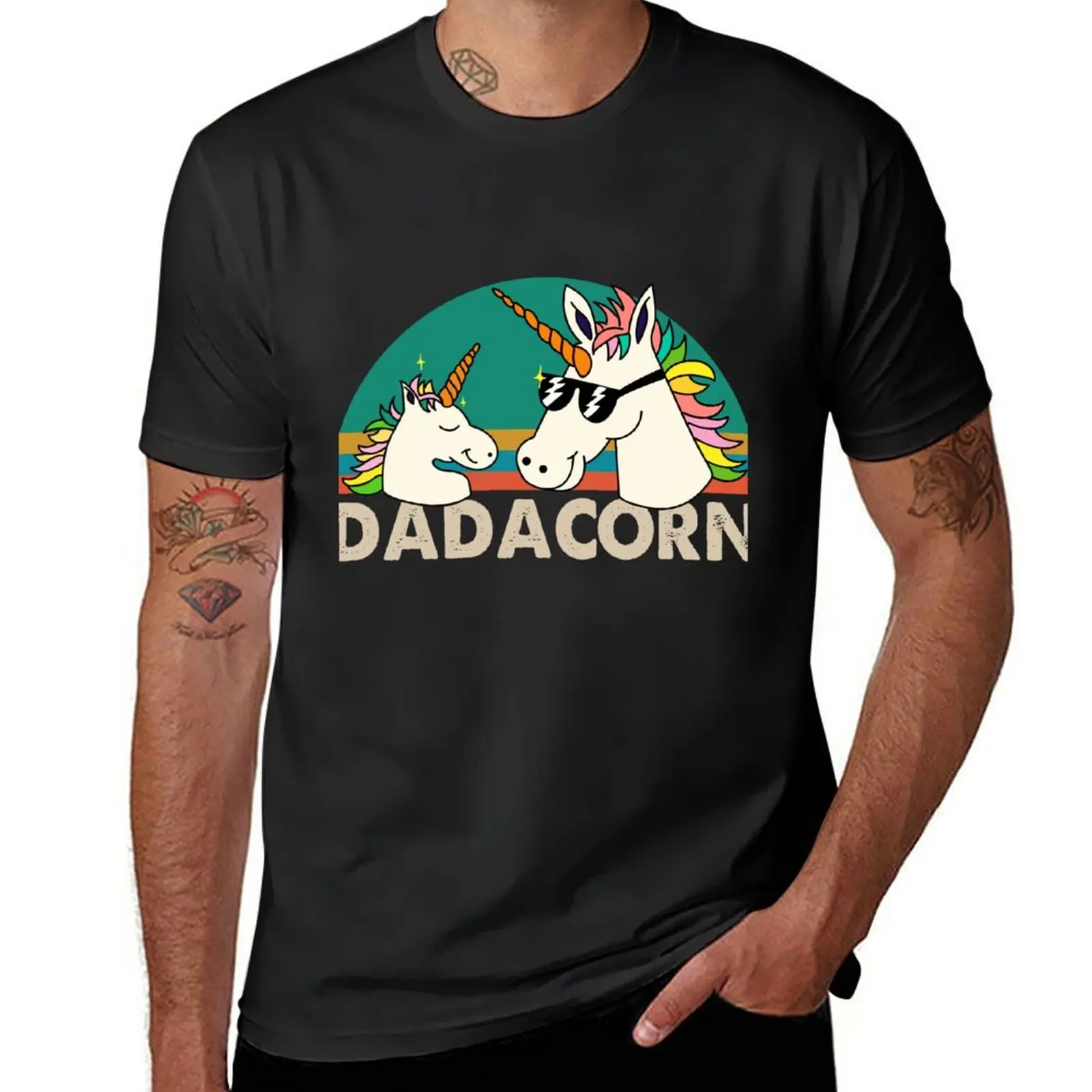 חדש Dadacorn אבא קרן וינטאג', טי-שירט אנימה חולצה אנימה בגדים mens חולצה