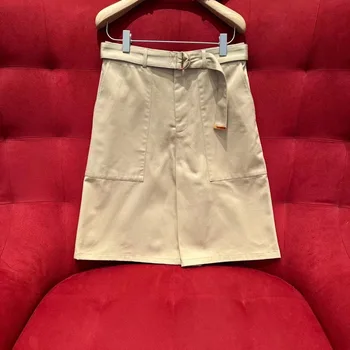 2023 נשים איכותי גברדין מטען מכנסי כותנה טהורה חאקי קצרים של נשים קיץ מזדמן חגורת מכנסיים קצרים