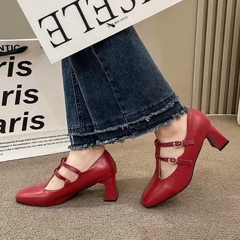 חדש Flashion נשים משאבות נשים באמצע עקבים מרי ג ' יין נעליים בציר T-אבזם משאבות נעלי אביב סתיו עור עם עקבים נעליים